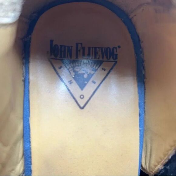 John Fluevog Entrance Room 502 Ankle Boots Booties Bumped Toe Women’s Size 8 - Picture 9 of 10